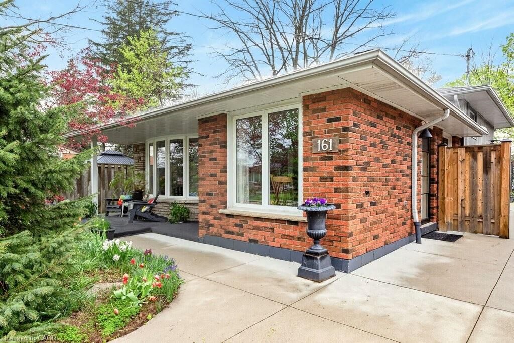Property Photo:  161 Manning Avenue  ON L9A 3G1 