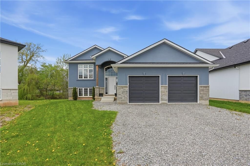 Property Photo:  3363 Willguard Court  ON L2G 0Z9 