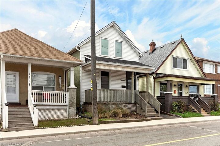 Property Photo:  1236 Cannon Street E  ON L8H 1V1 