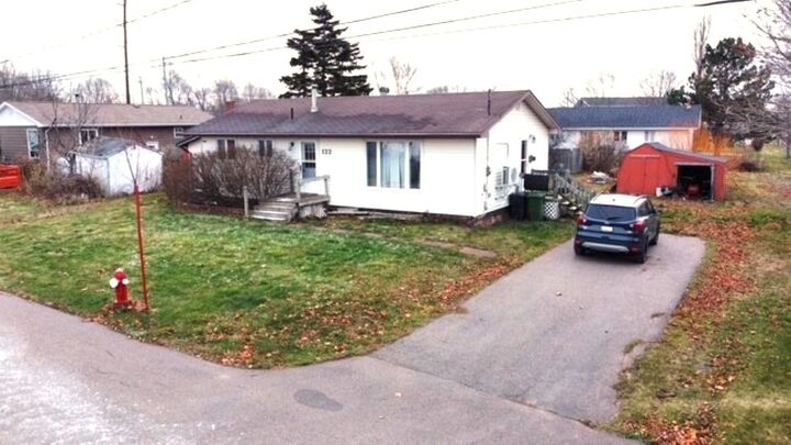 122 McNeill Street — photo 1