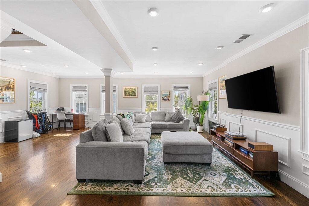 Property Photo:  38 Fenwick 38  MA 02145 