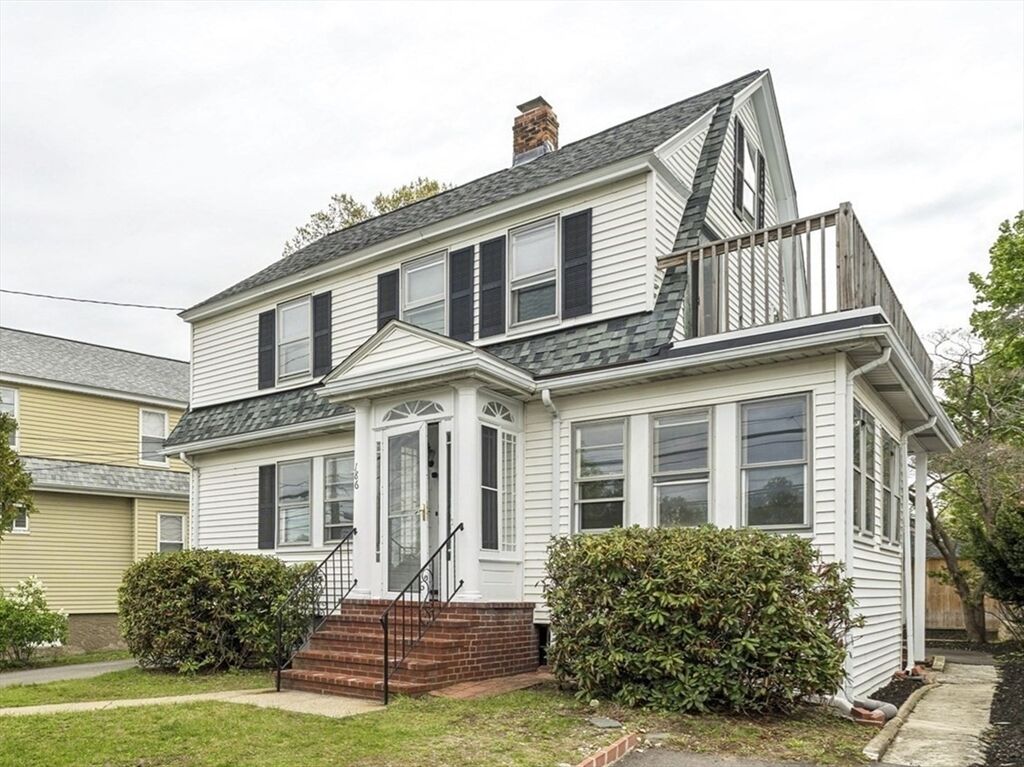 Property Photo:  186 Granite Ave  MA 02186 