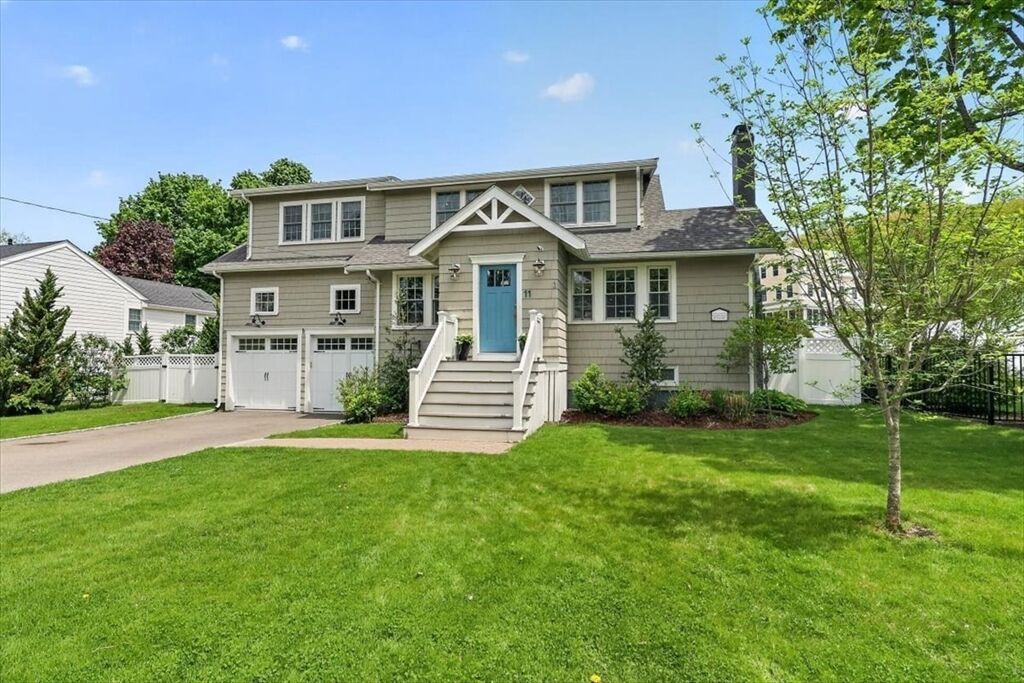 Property Photo:  11 Planters Field Ln  MA 02043 