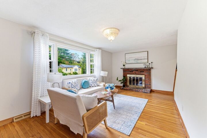 Property Photo:  33 Wallace Road  MA 01778 