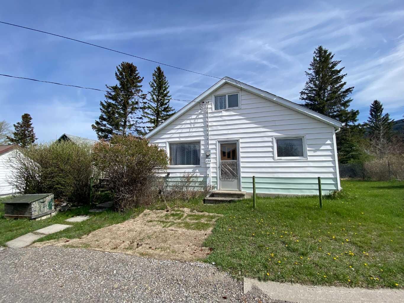 Property Photo:  2314 215 Street  AB T0K 0C0 