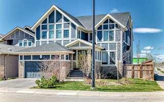 Property Photo:  7 Westland Manor SW  AB T3H 0W2 