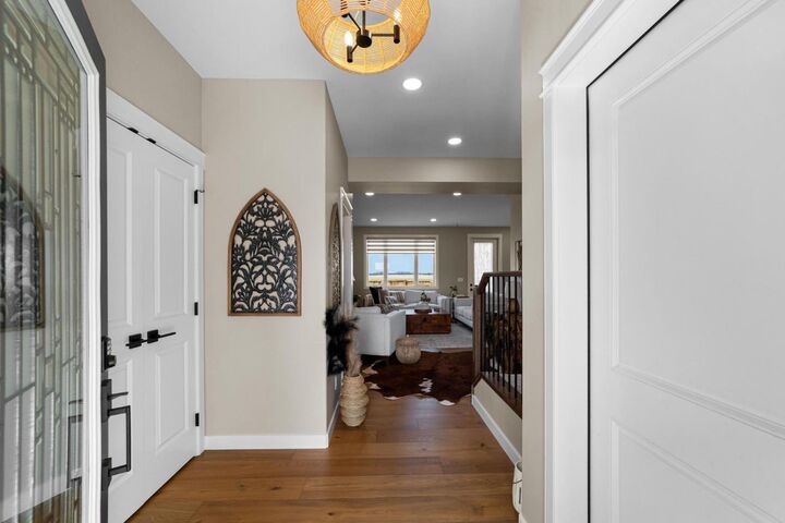 Property Photo:  3702 76 Street  AB T4V 5E3 