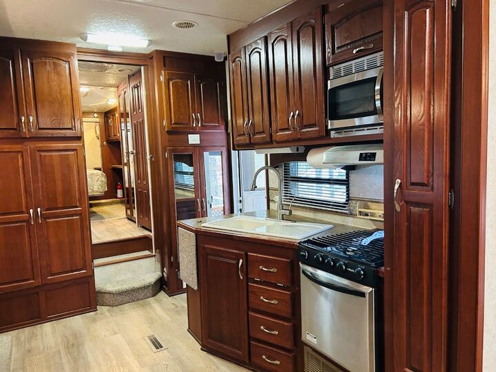 Property Photo:  200 4 Avenue SW 149  AB T0M 1X0 