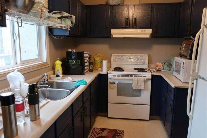 Property Photo:  21 Macdonald Drive 1600  AB T9H 4H4 