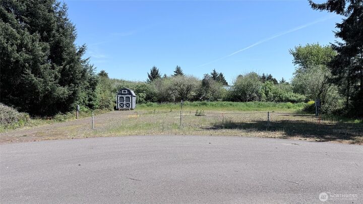 Property Photo:  194  Hoh Court  WA 98569 
