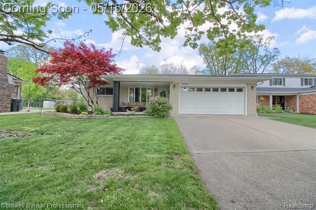 Property Photo: 5866 Willow Creek Drive MI 48187