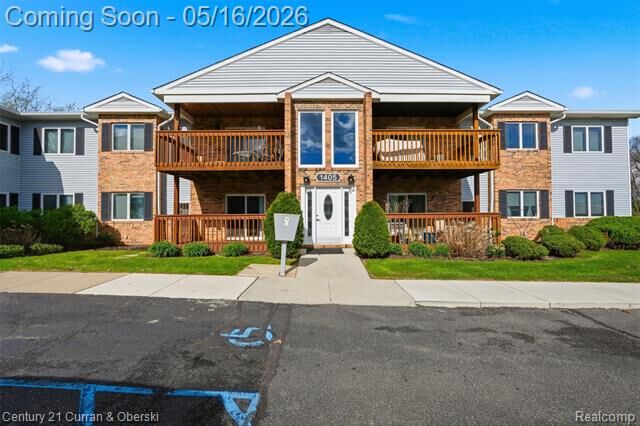 Property Photo:  1405 Harbour Boulevard 151  MI 48183 