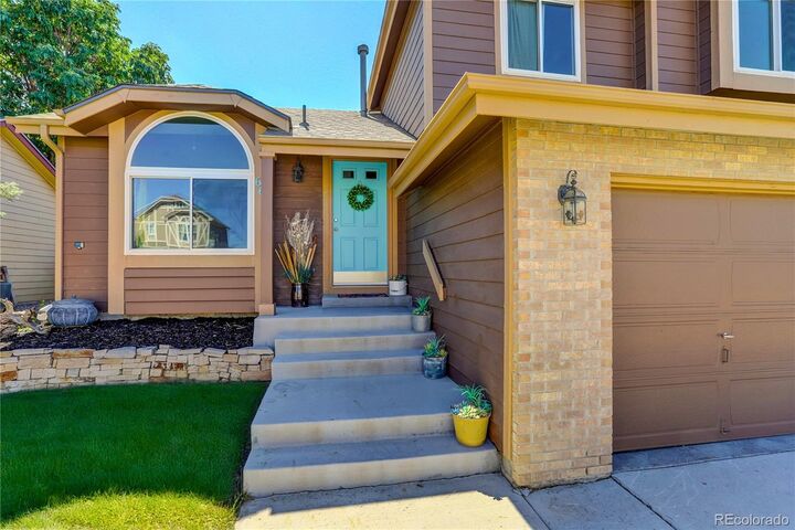 Property Photo:  662 White Cloud Drive  CO 80126 