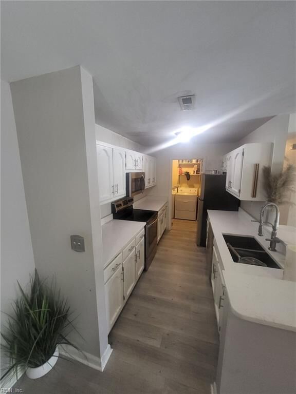 Property Photo:  414 Delaware Ave 218  VA 23508 