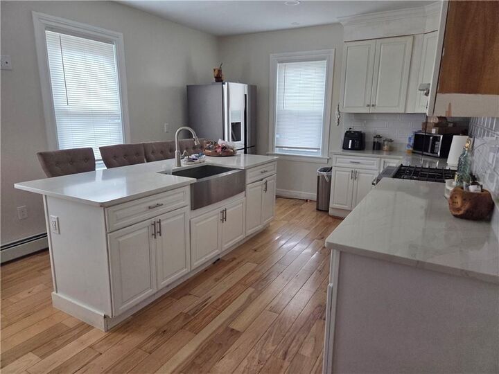Property Photo:  62 Maple Avenue  RI 02919 