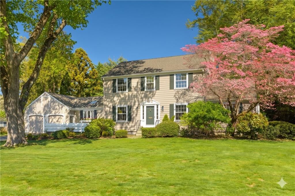Property Photo: 8 Harbour Road RI 02806