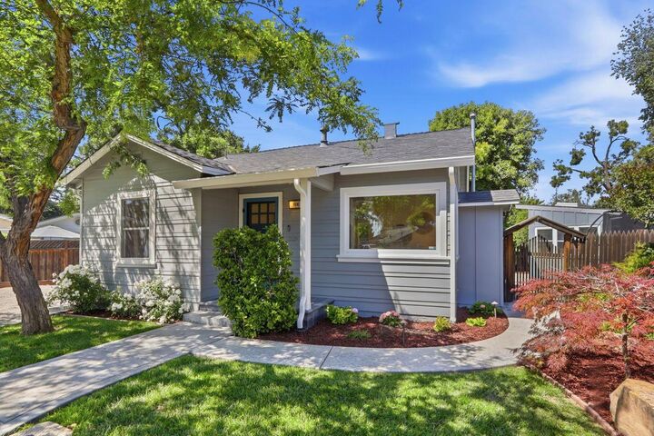 Property Photo: 918 Chabrant Way CA 95125