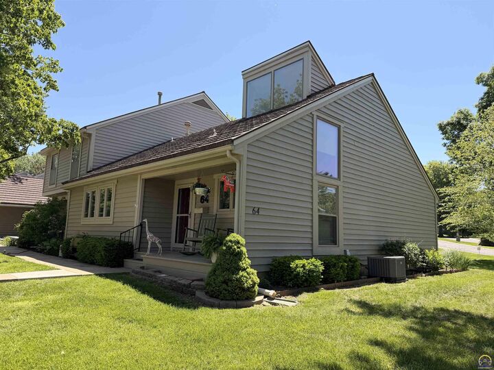 Property Photo:  64 SW Pepper Tree Ln  KS 66611 