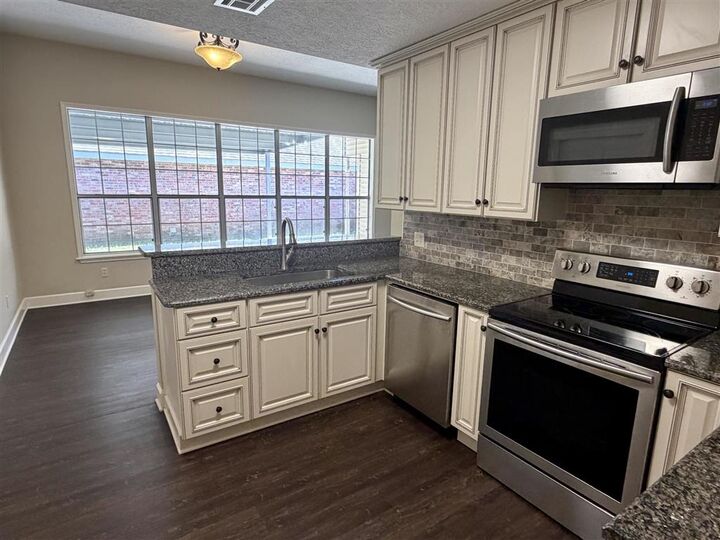 Property Photo:  4551 Summerdale Street  LA 70605 