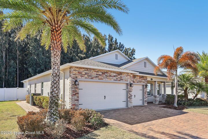 Property Photo:  5290 Hebron Drive  FL 32953 
