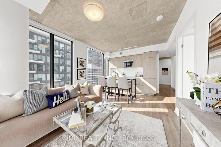 Property Photo:  47 Mutual Street 2502  ON M5B 0C6 