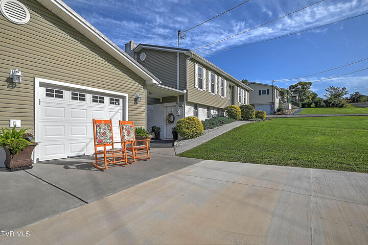 Property Photo:  121 Brookview Drive  TN 37821 