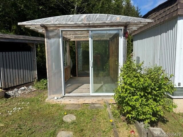 Property Photo:  5250 Beaver Harbour Rd 38  BC V0N 1P0 