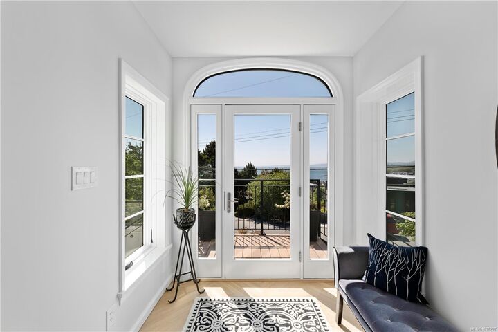Property Photo:  100 King George Terr  BC V8S 2J9 