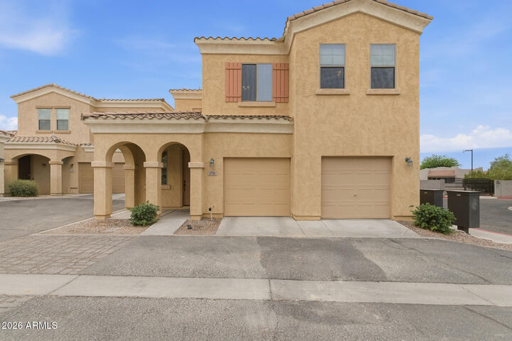 Property Photo: 1739 S Desert View Place AZ 85120