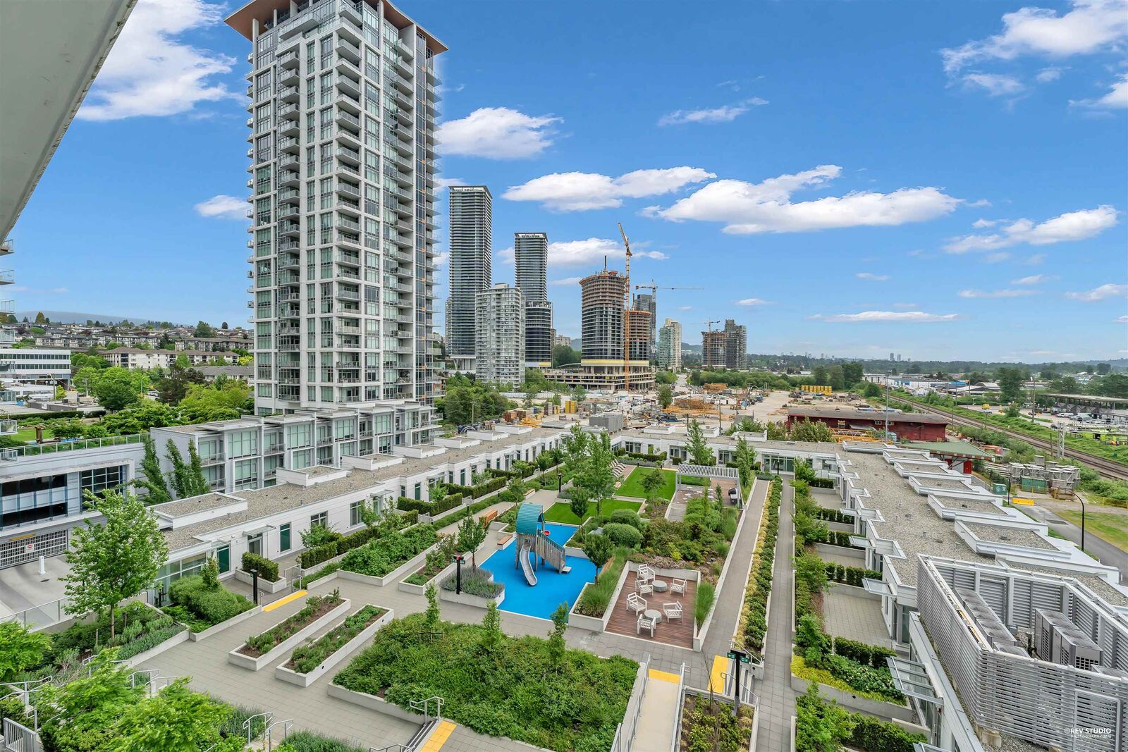 Property Photo:  2381 Beta Avenue 706  BC V5C 5M8 