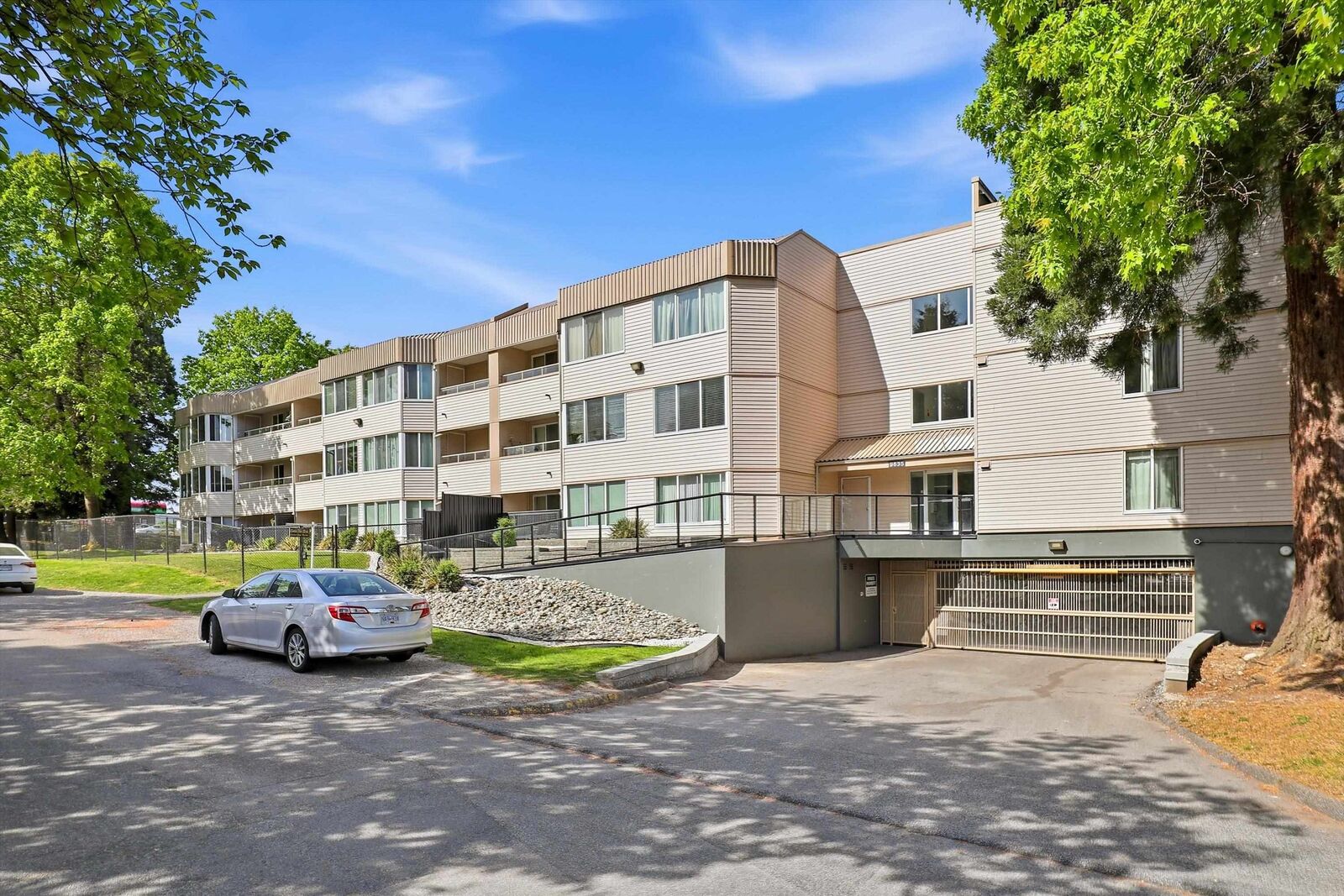 Property Photo: 9635 121 Street 101 BC V3V 7L8