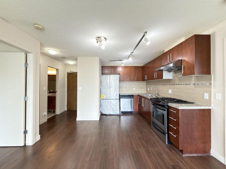 Property Photo: 8280 Lansdowne Road 808 BC V6X 0B2
