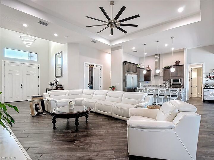 Property Photo:  3900 Gulfstream Pkwy  FL 33993 