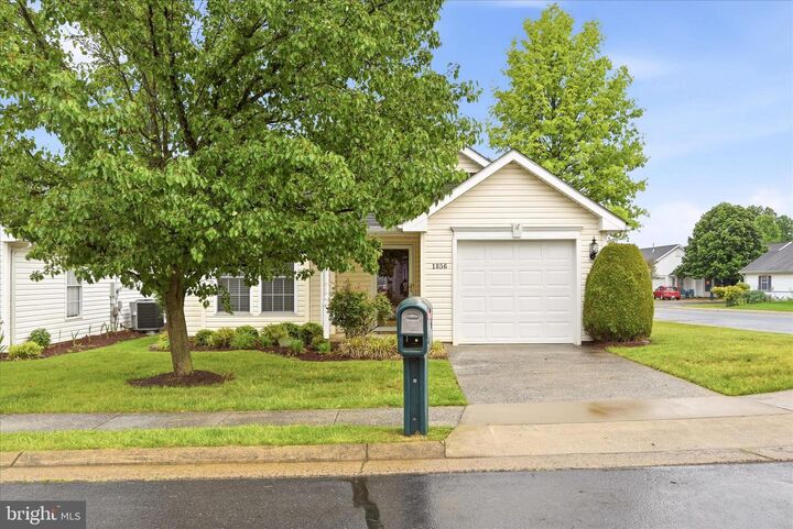Property Photo: 1856 Melvor Lane VA 22601