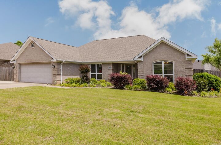 Property Photo:  3622 Heritage Farm Road  AR 72015 