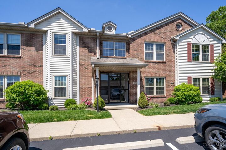 Property Photo:  170 Palisades Pointe  OH 45238 