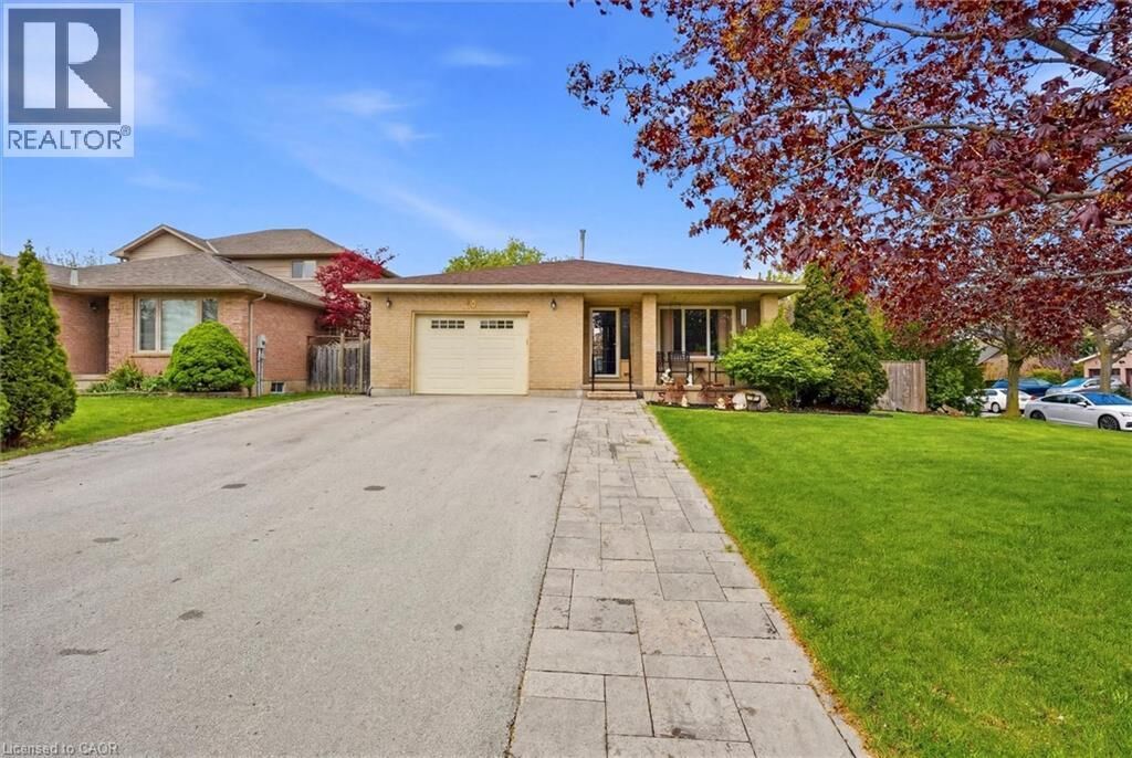 Property Photo:  18 Anne Court  ON L3M 5B4 