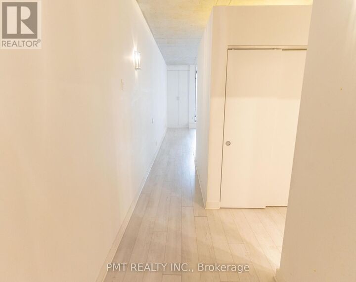 Property Photo:  36 Charlotte Street 401  ON M5V 3P7 