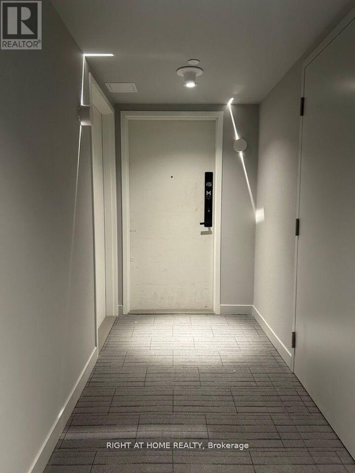 Property Photo:  3883 Quartz Road 4106  ON L5B 0M4 