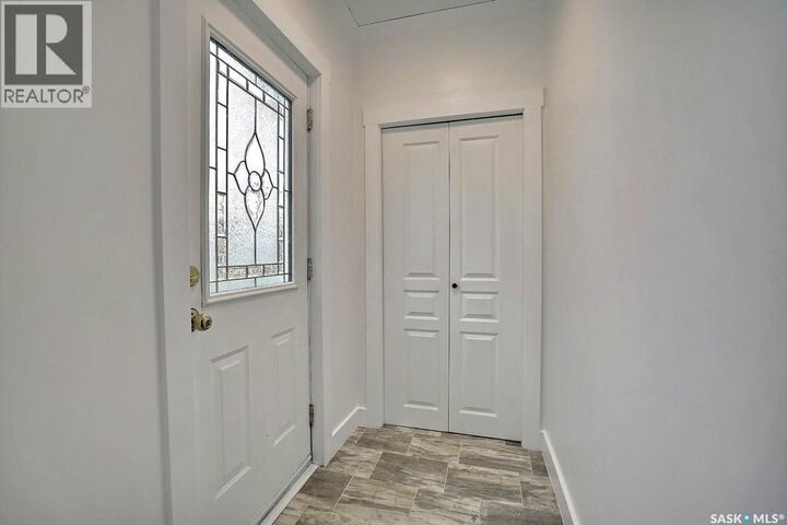 Property Photo:  2300 Atkinson Street  SK S4N 3X3 