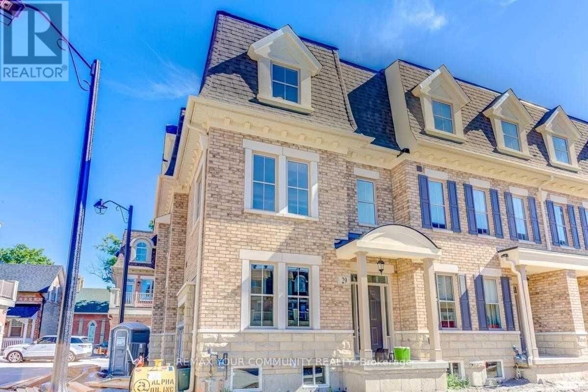 Property Photo:  29 Amherst Circle  ON L6A 5A8 