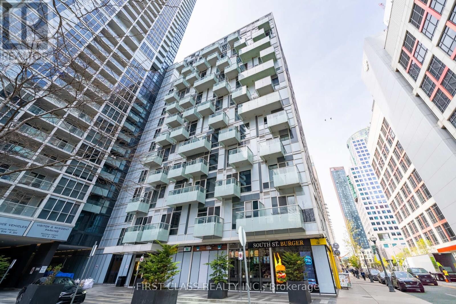 Property Photo:  20 John Street 218  ON M5V 0G5 