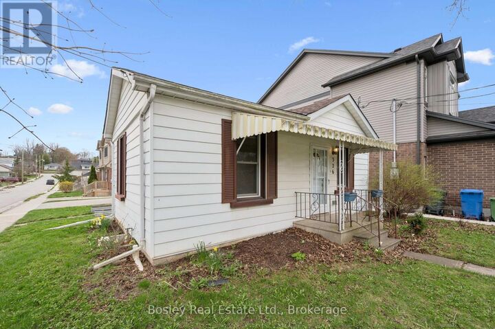 Property Photo:  326 Exhibition Street  ON N1H 4S2 