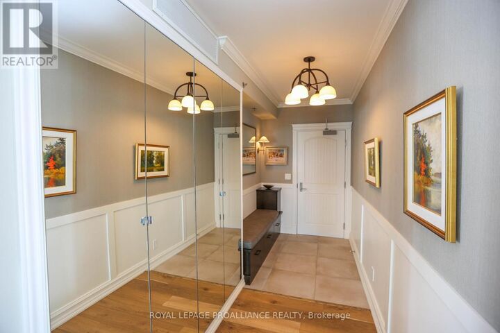 Property Photo:  15 St Andrew Street 1602  ON K6V 0B8 