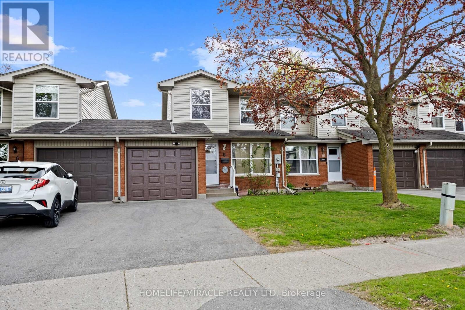 Property Photo:  1250 Jalna Boulevard 8  ON N6E 2W4 
