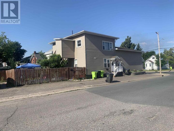 Property Photo:  464 John St  ON P6C 3K1 