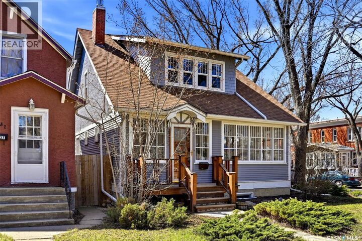 Property Photo:  3239 Victoria Avenue  SK S4T 1L5 