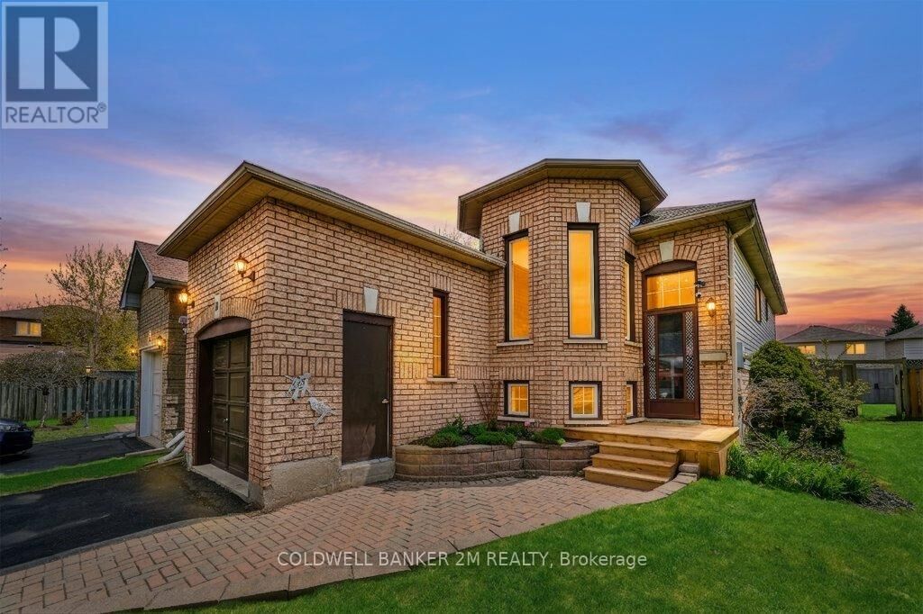 Property Photo:  21 Birmingham Avenue  ON L1C 4Z6 