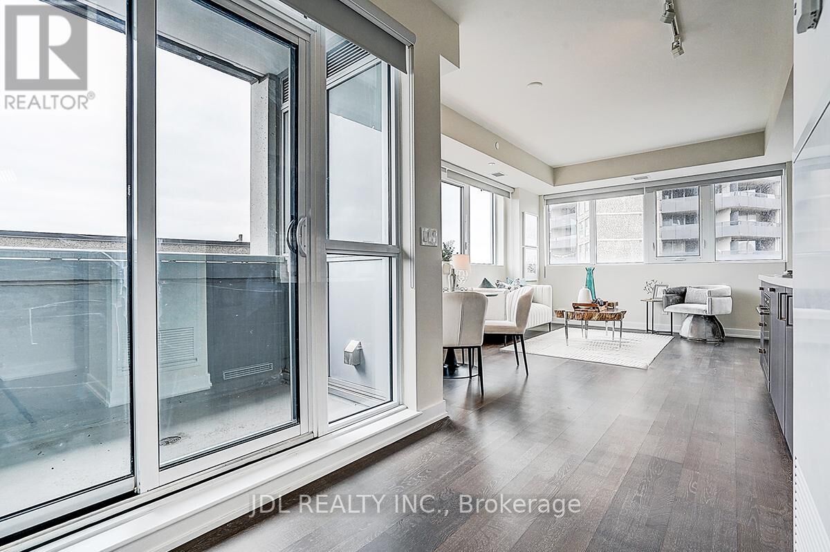 Property Photo:  501 St. Clair Avenue West 315  ON M5P 0A2 