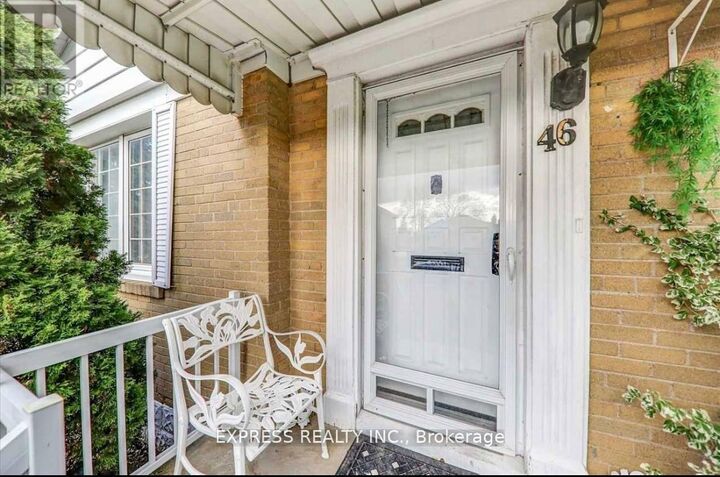 Property Photo:  46 William Cragg Drive  ON M3M 1V1 